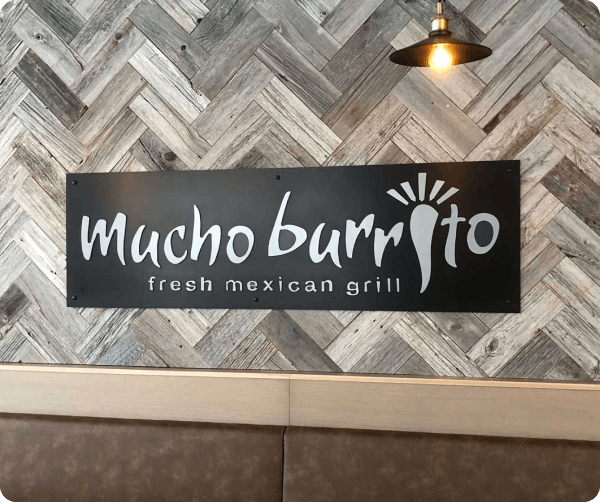 mucho burrito interior